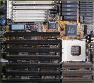 Motherboard SOYO 25R2 2 486